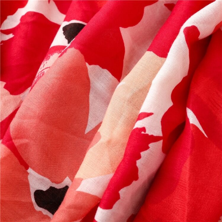 Foulard à imprimé Floral rouge pour femme foulard a imprime floral rouge pour femme 4